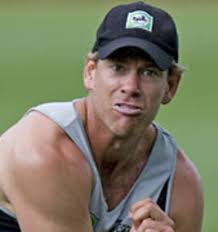 Cricket: Oram in to bat for Bracewell