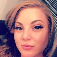 Dana Racine's Instagram, Twitter & Facebook