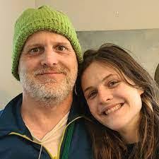 Tabitha Burr's Instagram, Twitter & Facebook