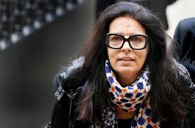 Francoise bettencourt meyers adalah wanita terkaya di dunia dan cucu pendiri l'oreal. 10 Wanita Terkaya Di Dunia 2019 Termasuk Tauke Arak Isteri Pengasas Apple Murai My
