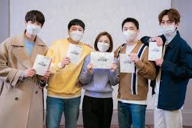 슬기로운 의사생활 / seulgiroun uisasaenghwal. Hospital Playlist Will Be Back On June 17th With Season 2 Zapzee Koreanbhai