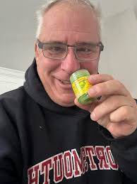 Jeff Mello (@jeffthebeeguy) • Instagram photos and videos