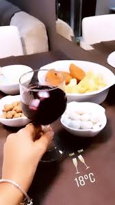 Feriado Video Em 2020 Fotos De Lanches Desejos De Comida Ideias De Fotos Para Instagram