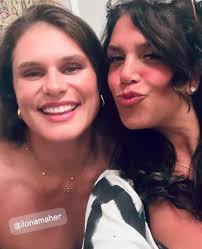 I traveled from Brooklyn to Cleveland and delivered in person my painting  "George Michael's Pop Heart Art" to the Rock 'n' Roll Hall of Fame!  #oneheartatatime #jennifercontini #rrhof #brooklyn #cleveland #love  @rockhall