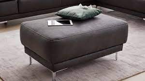 Zum Ecksofa Gibt Es Auch Den Passenden Hocker Hocker Sofa Einrichtung Ideen Tipps Sofa Sofa Sessel Ledersofa