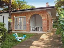 In pochi e semplici click trova l' hotel a lignano per le tue vacanze e prenotalo online comodamente da casa. Villa A Lignano Riviera Con Giardino Casa Vacanze Lignano Sabbiadoro