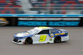 Chase elliott is a nascar cup series champion. Chase Elliott Drives From Back Of The Field To First Nascar Title The Denver Post