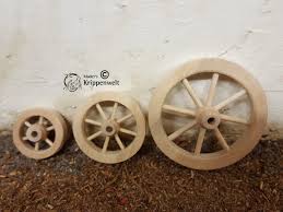 Aktualisiert am 26.02.2020 | lesezeit: Weihnachtkrippen Dekoration Krippen Zubehor Karren Wagenrader Krippenzubehor