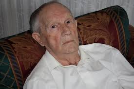 92-årige Evert låg uttorkad med feber