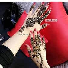 1 933 Likes 19 Comments صور حناء للعرض فقط Vip541 On Instagram شرايكم الراعي الرسمي للحساب مجوهرات كهرم Mehndi Designs Henna Patterns Henna Designs
