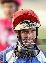 21 Photos & High Res Pictures