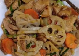 Manfaat ini beberapa di antaranya adalah menurunkan kolesterol, memperbaiki sistem pencernaan, membantu menurunkan tekanan darah dan juga membantu meningkatkan sistem kekebalan tubuh. Resep Ayam Cah Akar Teratai Oleh Tsumi Cookpad