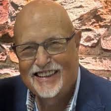 startyourloveaffairwiththesquare #teamwork #dreambig