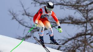 Nadia Delago gewinnt die letzte Europacup-Abfahrt der Frauen, Janine  Schmitt büsst dabei einen Rang in der Gesamtwertung ein.