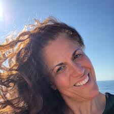 Teuthology x Modern Toichographology = Squid Facts street art campaign by  @sarahmackattack Ologist Sarah McAnulty is