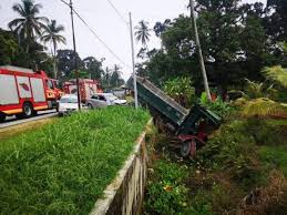 Jalan changkat jong 36000 teluk intan perak no. Hospital Teluk Intan Sinar Harian