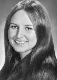 Pamela Clapper's Instagram, Twitter & Facebook