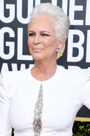 Instyle brings you the latest news on actress jamie lee curtis, including fashion updates, beauty looks, and hair transformations. Jamie Lee Curtis Hair At The Golden Globes 2019 Popsugar Beauty