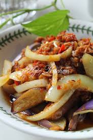Selain itu, terung jenis ini juga boleh digoreng sahaja dan dicicah dengan sambal belacan. Azie Kitchen Terung Goreng Berlada Sedap Malaysian Food Vegetable Recipes Asian Recipes