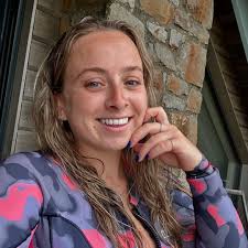 Hi everyone in Rhosneigr Where's the best coffee and a cake to take away  please I've had Google but I can't decide 😀