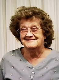 Shelly Babcock's Instagram, Twitter & Facebook