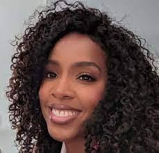 Suzette Byrd's Instagram, Twitter & Facebook