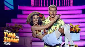 Dnes večer byl vysílán již osmý díl zábavné show tvoje tvář má známý hlas. Jan Cina Jako Aqua Barbie Girl Tvoje Tvar Ma Znamy Hlas Youtube