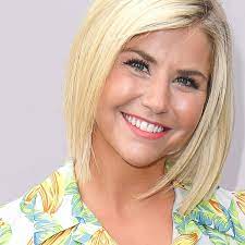 Es hat direkt gefunkt zwischen uns beiden! Beatrice Egli Ihre Kurven Sorgen Bei Fans Fur Schnappatmung Hammer Figur Bunte De