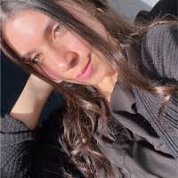 Paula Toro's Instagram, Twitter & Facebook