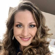 Heather Chamness's Instagram, Twitter & Facebook