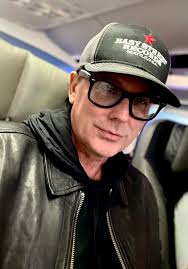 It's already been an adventure at SeaTac. 👀 Wow! Off to LA for rehearsals  with Tony Franklin Curt "Kirkee B" Bisquera and Jonathan Sindelman