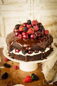 We Are Always Looking To Make Everything We Do Visually Appealing So There Are No Stops When It Comes To Cake Mo Chocolate Fruit Cake Desserts Cupcake Cakes