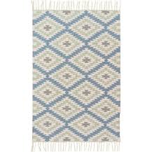 The earliest known written reference to the tapestry is a 1476 inventory of bayeux cathedral, but its origins have been the subject of much speculation and controversy. Liv Poly Pet Outdoor Teppiche Blickpunkt Garten