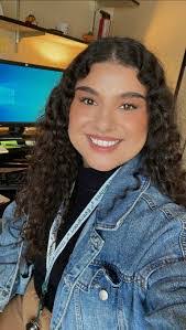 Heather Coon's Instagram, Twitter & Facebook