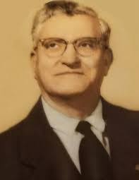 Eleanor Rinaldi's Instagram, Twitter & Facebook