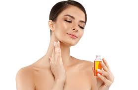 Application of castor oil on the skin will make hydrated and free of infection. 7 Incredible Benefits Of Castor Oil For Skin And Hair Ambuja Solvex