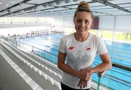4 × 50 m stylem zmiennym 1:44,85 alicja tchórz (26,29) dominika sztandera (29,55) kornelia fiedkiewicz (25,75) katarzyna wasick (23,26) polska: Plecy Na Medal Alicji Tchorz Czwarte Polskie Podium W Glasgow Super Express