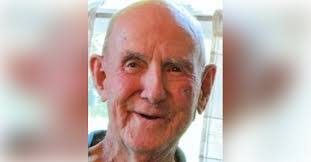 Kenneth Archambault's Instagram, Twitter & Facebook