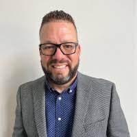 Eric Baerga's Instagram, Twitter & Facebook