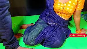 Hot desi madhu bhabhi romantic sex in saree - XNXX.COM