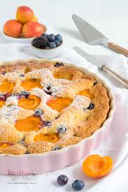 Ja, so ein kuchen macht freude! Blitzkuchen Mit Beeren Aprikosen Marlenes Sweet Things