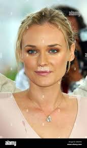 Joyeux noël film hi-res stock photography and images