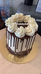 Allocakes Trouve Ton Gateau Ou Ton Patissier Cakedesigner Decoration Gateau Chocolat Decorations De Gateaux Gateau Anniversaire Chocolat