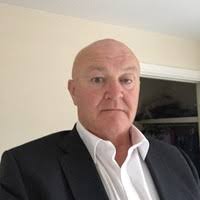 20+ "Andrew Holly" profiles