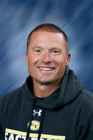 Ryan Holle's Instagram, Twitter & Facebook