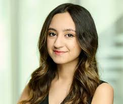 2022 Commencement magazine PDF