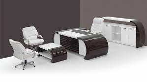 ofis tasarimi dairesel formda siyah beyaz ofis masasi tasarimi kisiye ozel tasarimlar novofis furniture ofis moderntasari ic mekan tasarim mobilya