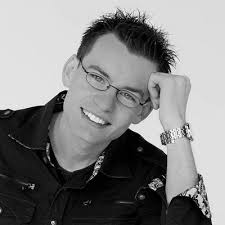 Joel Howlett (@JoelHowlett2)