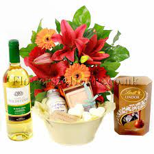 Send delight this holiday and throughout the year with delectable gourmet gifts perfect since then, we've expanded our collection of gifts and monthly clubs to include everything from exotic fruit to wine and chocolate, and even rich desserts. Wine Gifts London Uk Gifts And Flowers Delivery London