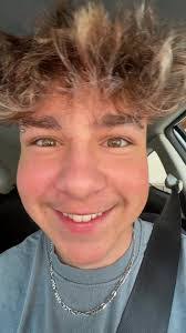 Aaron Steinke's Instagram, Twitter & Facebook